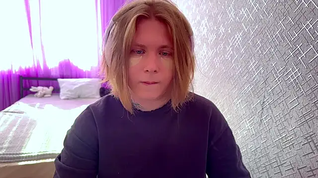 Hirtay online show from 06-27-26, 02:01
