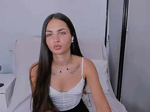 Snapshot of CarlaLovely chatting on 07-17-26, 02:34 CarlaLovely online show from 07-17-26, 02:34
