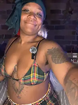angelbby  online show from 06-18-26, 09:14