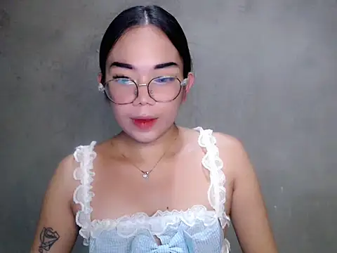 Snapshot of Urbabydollxxx chatting on 06-30-26, 12:17 Urbabydollxxx online show from 06-30-26, 12:17