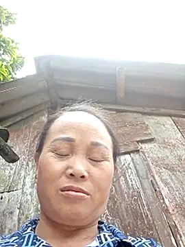 Nana-AsianWet online show from 05-12-26, 07:38