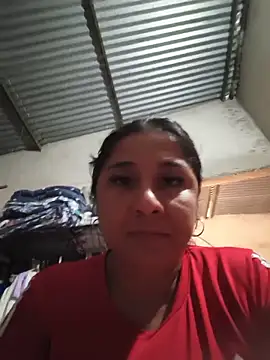 Snapshot of noemy-25 chatting on 06-09-26, 02:50 noemy-25 online show from 06-09-26, 02:50