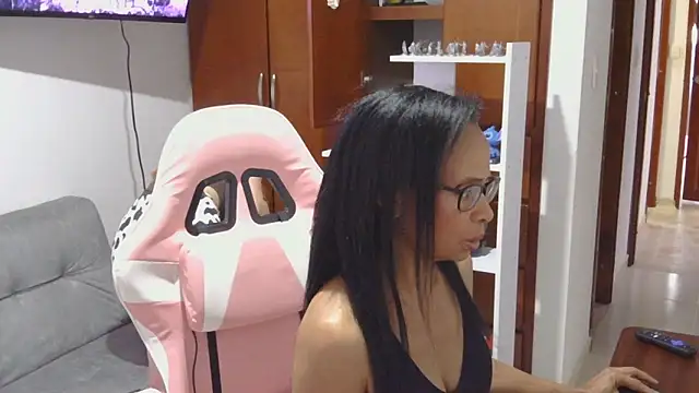 Africa sexy online show from 06-04-26, 08:59