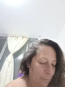Nikki milf69 online show from 06-17-26, 05:54
