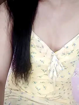 Snapshot of Ipho_girl chatting on 06-11-26, 06:28 Ipho girl online show from 06-11-26, 06:28