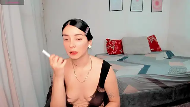 sakura hurano online show from 06-25-26, 08:57