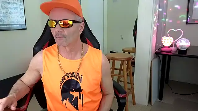 Snapshot of hotdadbod chatting on 01-06-25, 09:22 hotdadbod online show from 01-06-25, 09:22