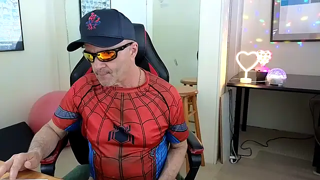 Snapshot of hotdadbod chatting on 03-08-25, 09:08 hotdadbod online show from 03-08-25, 09:08