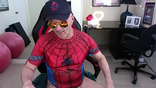 Snapshot of hotdadbod chatting on 09-29-25, 08:24 hotdadbod online show from 09-29-25, 08:24