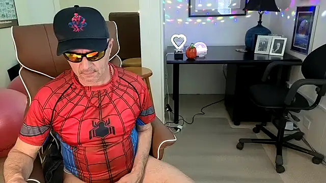 Snapshot of hotdadbod chatting on 10-11-25, 08:40 hotdadbod online show from 10-11-25, 08:40