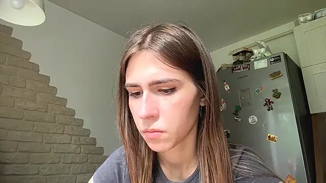 ZaraGuyette online show from 06-24-26, 02:05