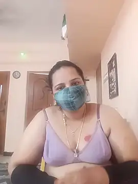 Snapshot of pirainilla chatting on 06-07-26, 10:30 pirainilla online show from 06-07-26, 10:30