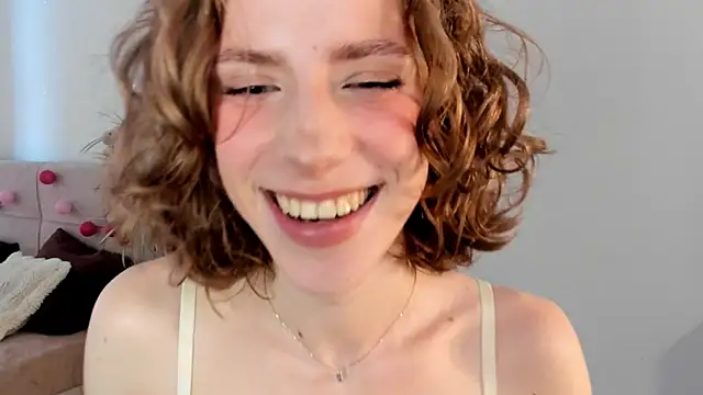 imogensy online show from 06-11-26, 02:15