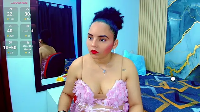 Snapshot of Sol__Latina chatting on 06-09-26, 03:51 Sol Latina online show from 06-09-26, 03:51