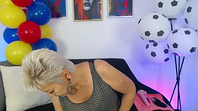 Jacky Smith1 online show from 07-06-26, 03:03