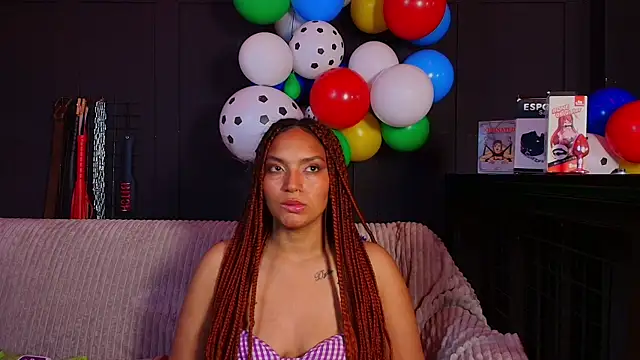 Snapshot of Briana_pratt chatting on 06-18-26, 12:31 Briana pratt online show from 06-18-26, 12:31