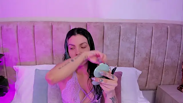 DinahCarter online show from 06-09-26, 12:28