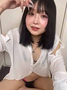 Snapshot of yu_nya chatting on 05-26-26, 12:45 yu nya online show from 05-26-26, 12:45