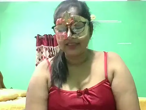Snapshot of Kavya17 chatting on 06-24-26, 06:29 Kavya17 online show from 06-24-26, 06:29