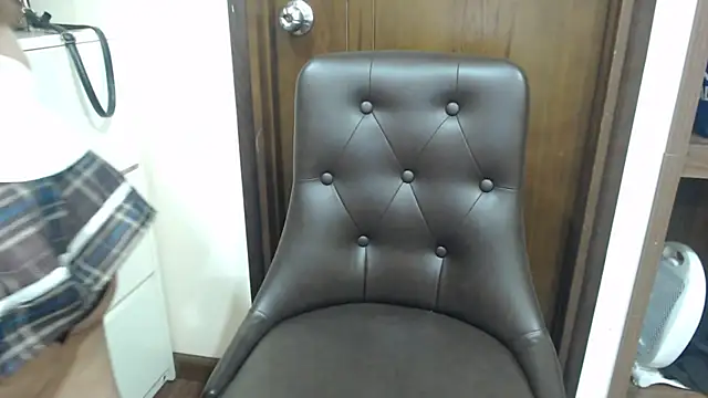 Snapshot of ani-want chatting on 06-29-26, 01:12 ani-want online show from 06-29-26, 01:12
