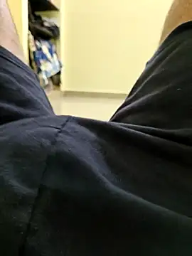 1Horny Boy1 online show from 05-13-26, 06:27