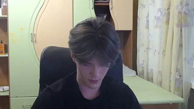 Snapshot of arthur___king chatting on 06-18-26, 01:04 arthur king online show from 06-18-26, 01:04