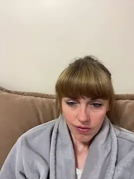 Kamilochka29511 online show from 05-28-26, 05:27