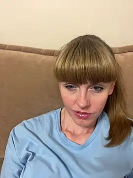 Snapshot of Kamilochka29511 chatting on 07-05-26, 01:07 Kamilochka29511 online show from 07-05-26, 01:07