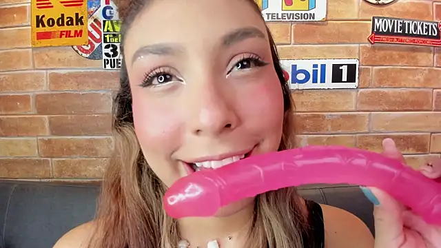 foxy antonela online show from 07-15-26, 02:39