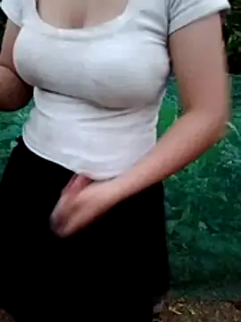 Snapshot of Mirra-a chatting on 06-20-26, 11:57 Mirra-a online show from 06-20-26, 11:57