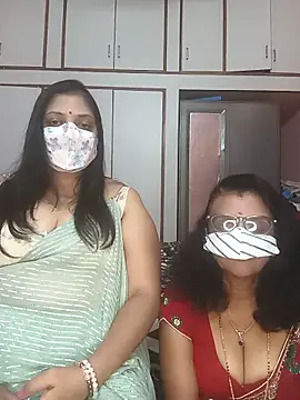 Snapshot of Kannada_telugu_lesbians chatting on 05-31-26, 07:15 Kannada telugu lesbians online show from 05-31-26, 07:15