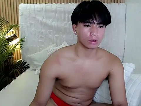 Snapshot of horny_jamesxx chatting on 06-13-26, 01:20 horny jamesxx online show from 06-13-26, 01:20