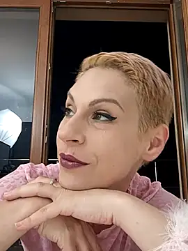 KittyDesiree online show from 06-25-26, 07:07