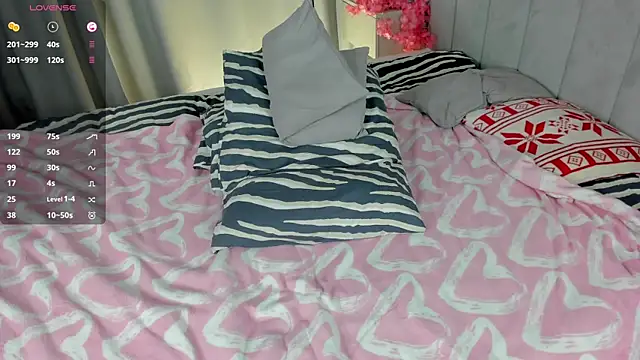 RomanaBackus online show from 06-27-26, 01:06