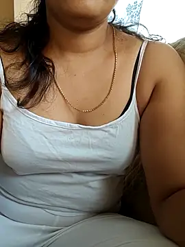 Snapshot of Radhika_rekha_kannada chatting on 05-25-26, 10:43 Radhika rekha kannada online show from 05-25-26, 10:43