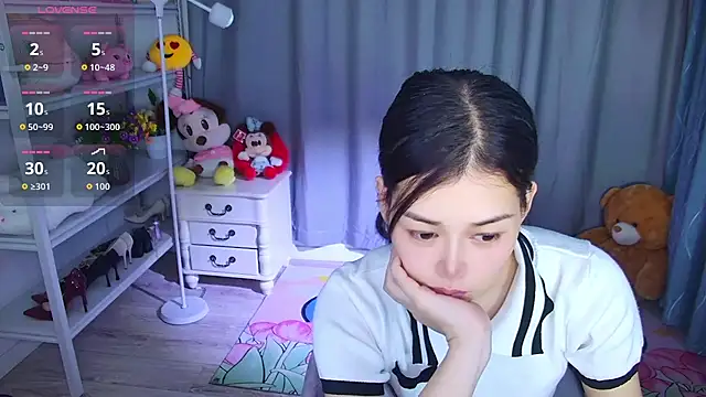 QinQin-888 online show from 05-21-26, 03:35