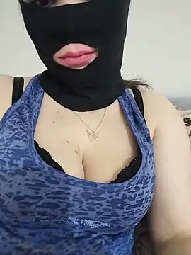 Snapshot of Selinssyy chatting on 05-25-26, 11:00 Selinssyy online show from 05-25-26, 11:00