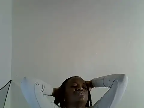 Snapshot of Sexxy_lulu chatting on 05-30-26, 02:36 Sexxy lulu online show from 05-30-26, 02:36