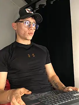Salvatore angelo online show from 08-02-26, 03:27