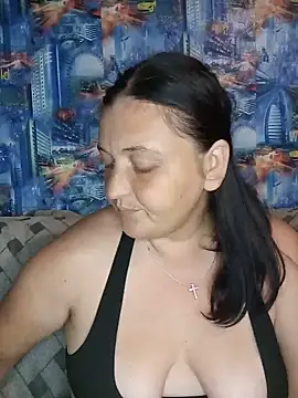 Snapshot of Angelina9612 chatting on 06-26-26, 06:45 Angelina9612 online show from 06-26-26, 06:45