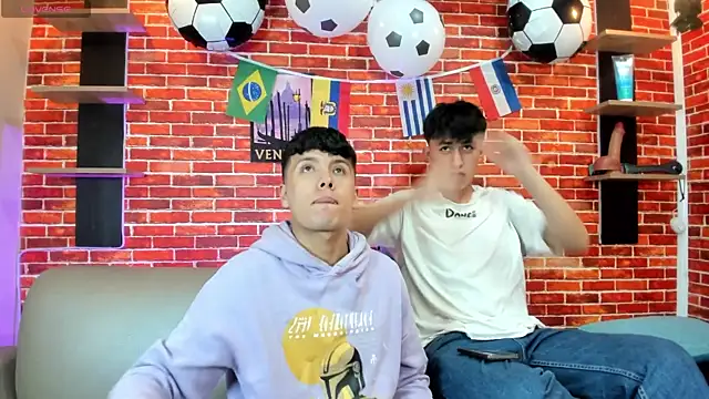 Hoot boyss  online show from 06-30-26, 08:10
