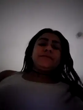 Snapshot of Scarlet_01_ chatting on 06-30-26, 12:22 Scarlet 01 online show from 06-30-26, 12:22