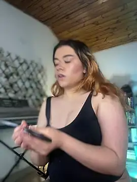 NikkiNix online show from 07-05-26, 01:07