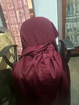 Snapshot of Inuchethi chatting on 01-15-25, 12:41 Inuchethi online show from 01-15-25, 12:41