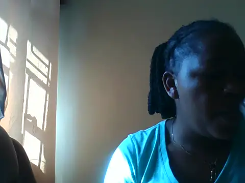 Snapshot of sexy_dove chatting on 06-23-26, 07:06 sexy dove online show from 06-23-26, 07:06