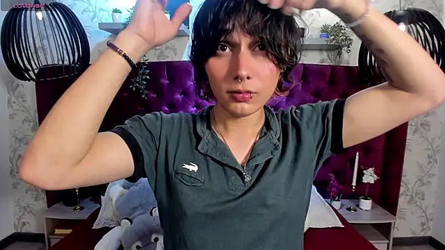 Brunodeluca  online show from 06-18-26, 08:24