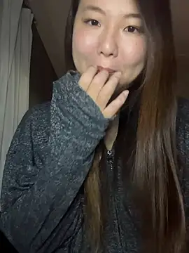 Snapshot of yuanae chatting on 05-18-26, 01:17 yuanae online show from 05-18-26, 01:17