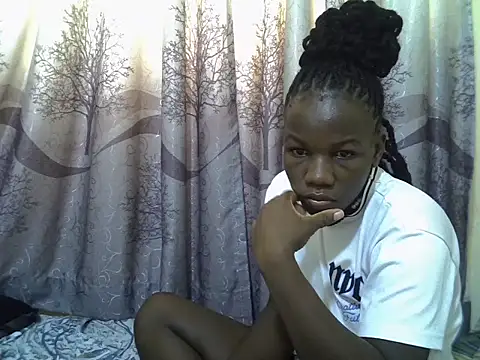 Sweet elisa001 online show from 06-21-26, 04:59