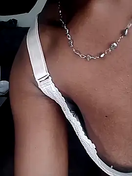 Mayah J online show from 05-15-26, 09:44