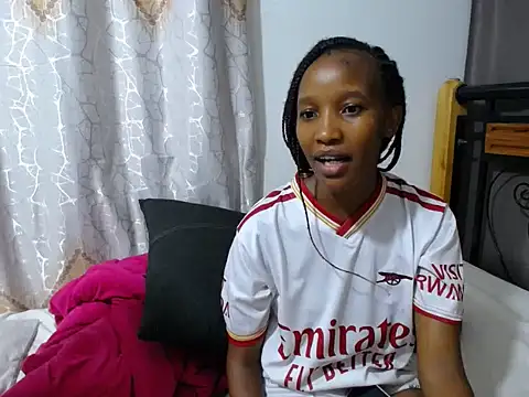 Snapshot of KittyFay chatting on 05-20-26, 04:57 KittyFay online show from 05-20-26, 04:57
